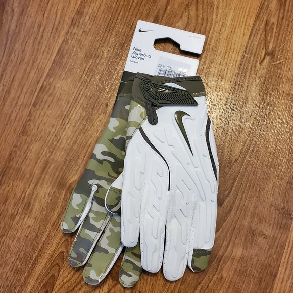 Nike Superbad 7.0 Football Gloves Men 2XL Green Camo‎ Magnigrip NFL Gear - Picture 1 of 10